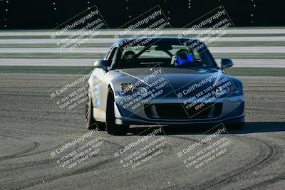 media/Nov-02-2025-Speed Ventures (Sun) [[61724e2e34]]/Red/Session 4/